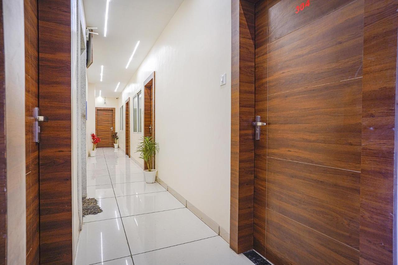Fabhotel Sukh Vilas อินดอร์ ภายนอก รูปภาพ