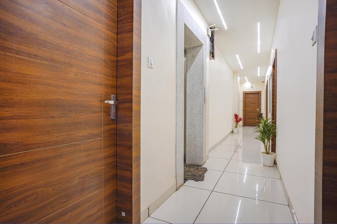 Fabhotel Sukh Vilas อินดอร์ ภายนอก รูปภาพ